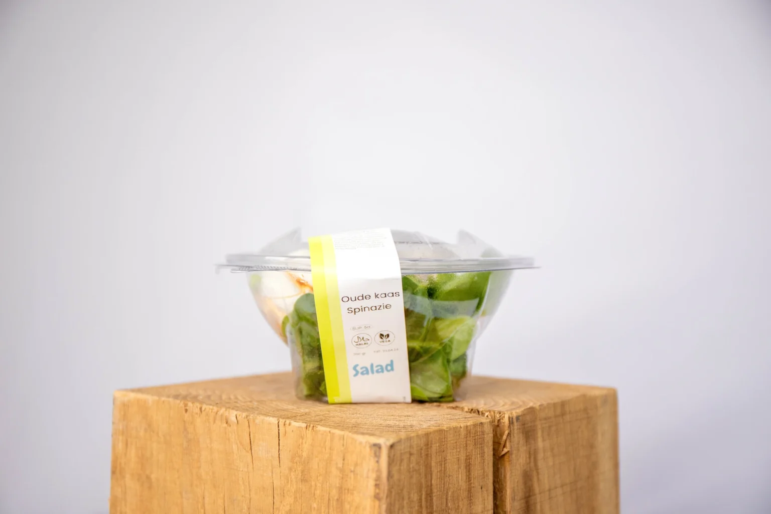 Salade oude kaas spinazie